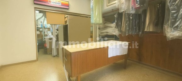 1 room Commercial property in Rome, Italy No. 317277 10