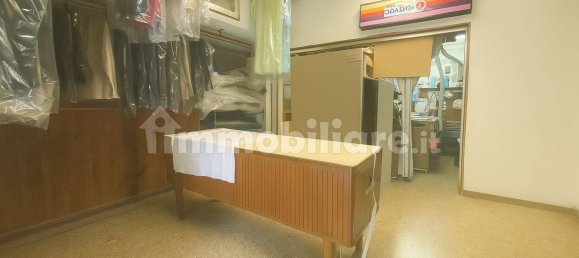 1 room Commercial property in Rome, Italy No. 317277 6