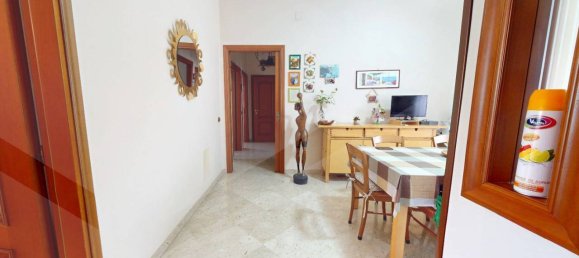 4 rooms Apartment in Pomigliano d'Arco, Italy No. 18527 17