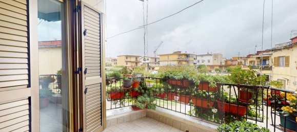 4 rooms Apartment in Pomigliano d'Arco, Italy No. 18527 9