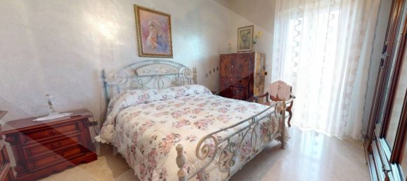 4 rooms Apartment in Pomigliano d'Arco, Italy No. 18527 26