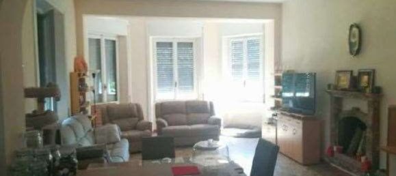 Вилла с 10 комнатами в Вальброна, Италия № 2840 3