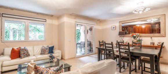 3 bedrooms House in Torrelodones, Spain No. 183215 2