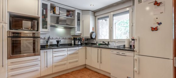 3 bedrooms House in Torrelodones, Spain No. 183215 9