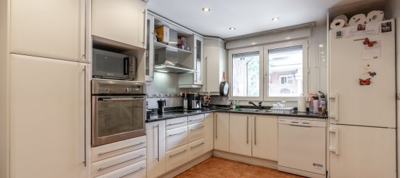 3 bedrooms House in Torrelodones, Spain No. 183215 11