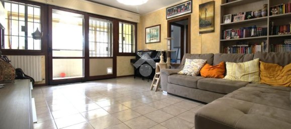 4-salle Appartement à San Giovanni in Persiceto, Italy No. 293372 7