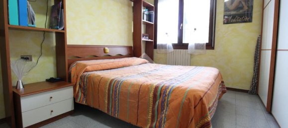 4-salle Appartement à San Giovanni in Persiceto, Italy No. 293372 19