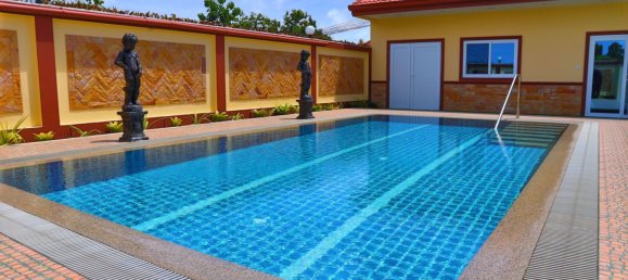 4 Schlafzimmer Cafe / Restaurant in Pattaya, Thailand, Nr. 1925 30