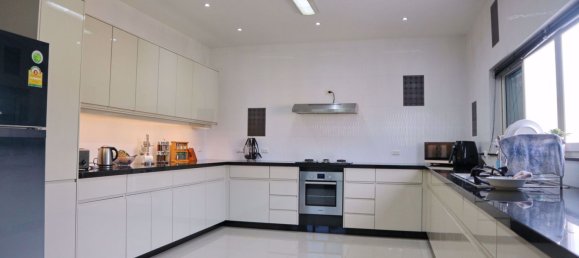 4 Schlafzimmer Cafe / Restaurant in Pattaya, Thailand, Nr. 1925 9