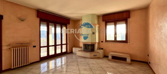 Apartamento de 4 habitaciónes en Gandino, Italy No. 6363 2