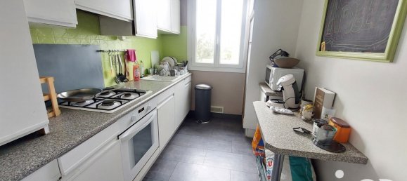 4 rooms Apartment in Nantes, France No. 95591 2