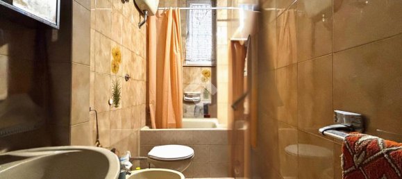 2 rooms Apartment in Bari, Italy No. 234018 12