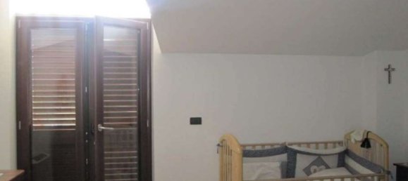 Apartamento de 7 divisões em Cerisano, Italy N.º 181521 47