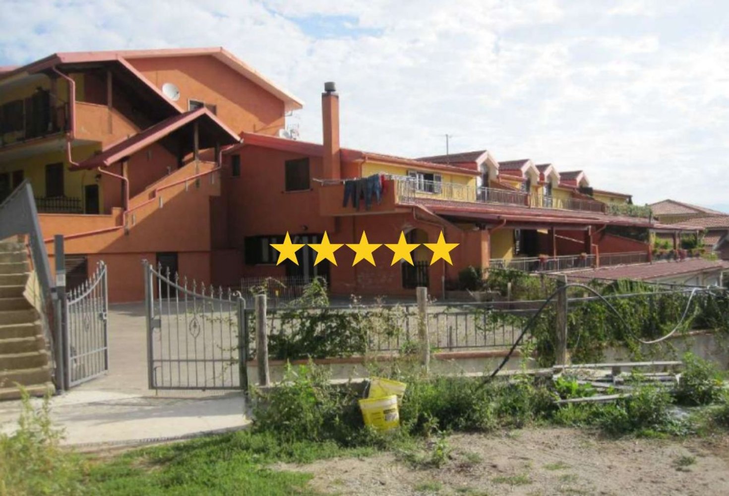 Apartamento de 7 divisões em Cerisano, Italy N.º 181521