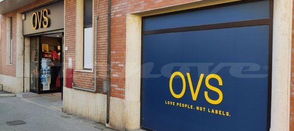 Gewerbliche Immobilie in Orbetello, Italy 800m², Nr. 221832 6