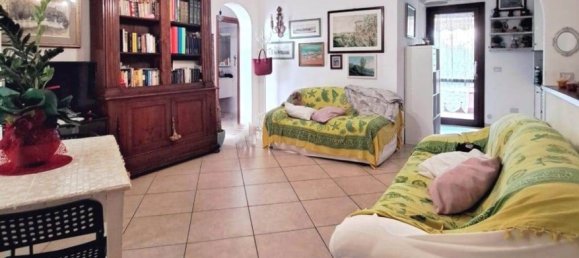 5 bedrooms House in Follonica, Italy No. 331446 4