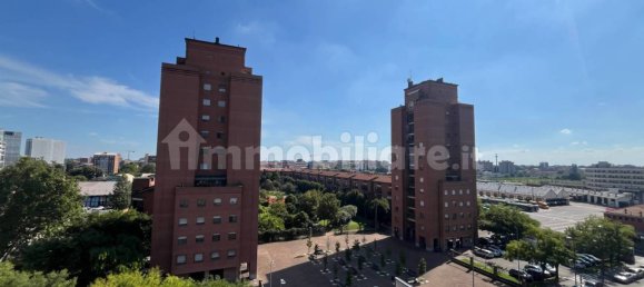 Apartamento de 3 dormitorios en Milan, Italy No. 363777 8