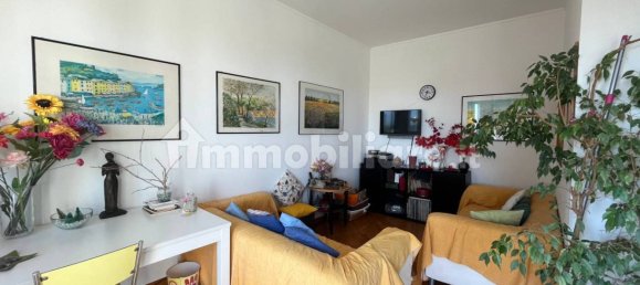 Apartamento de 3 dormitorios en Milan, Italy No. 363777 4