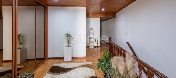 3 bedrooms Villa in Porto, Portugal No. 14314 12