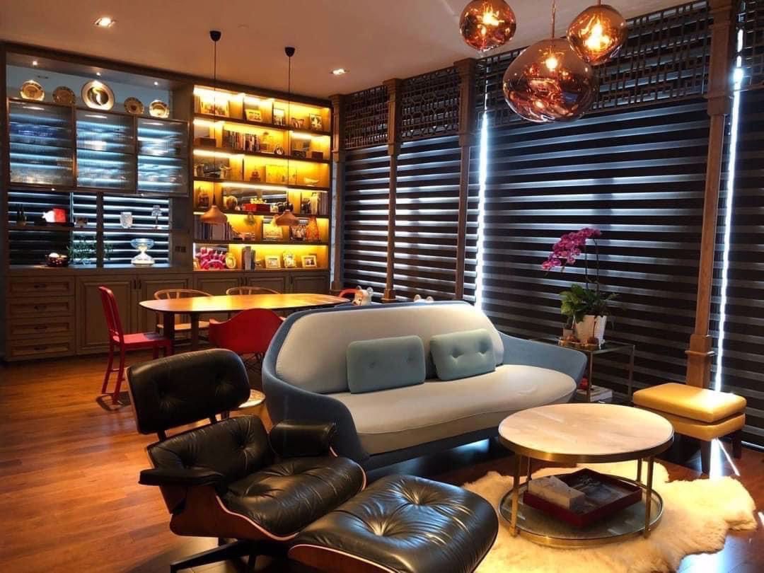 3 bedrooms Condo in Khlong Toei, Thailand No. 4530