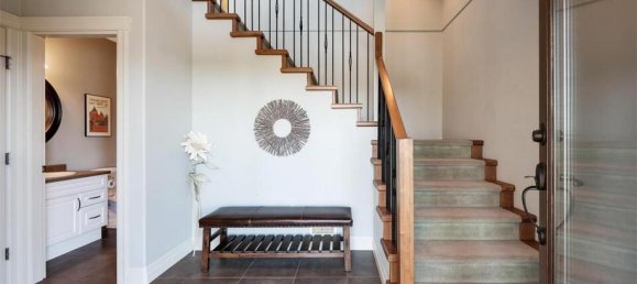 5 bedrooms House in British Columbia, Canada No. 1145 7