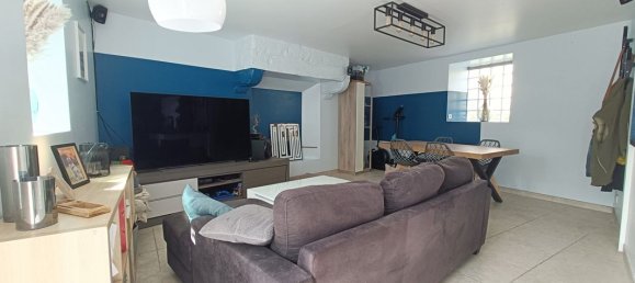 3 bedrooms House in Saint-Erblon, France No. 362899 7