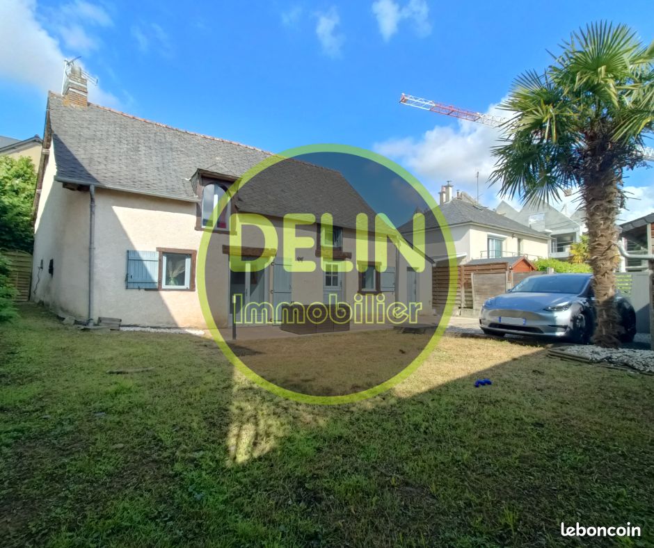 3 bedrooms House in Saint-Erblon, France No. 362899