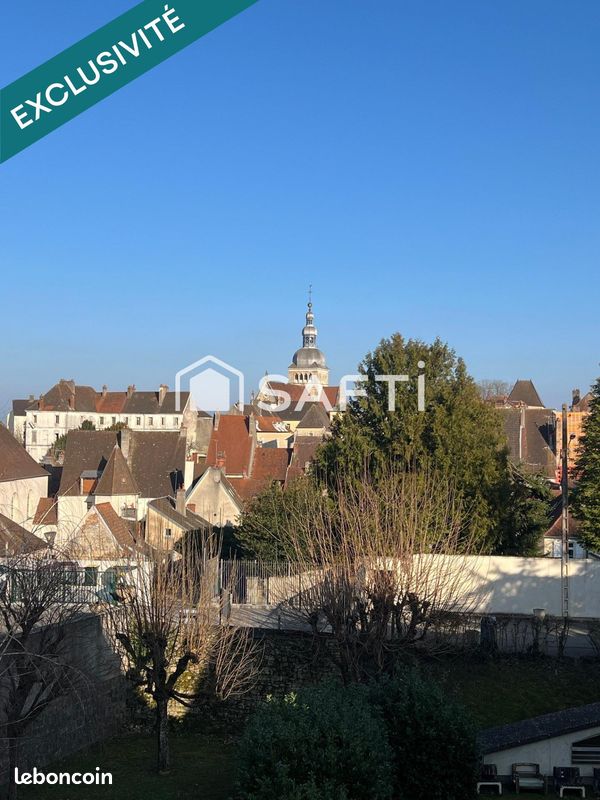 3-salle Appartement à Gray, France No. 206020