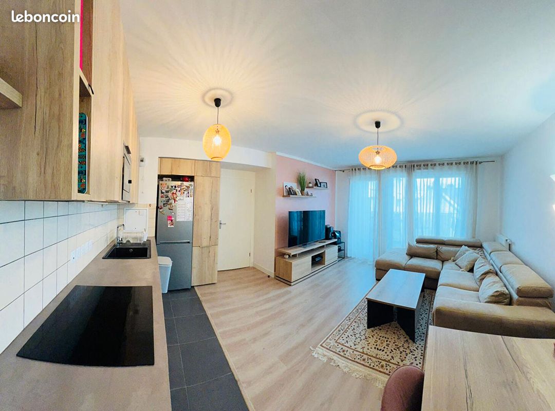 2 bedrooms Apartment in Bezons, France No. 144634