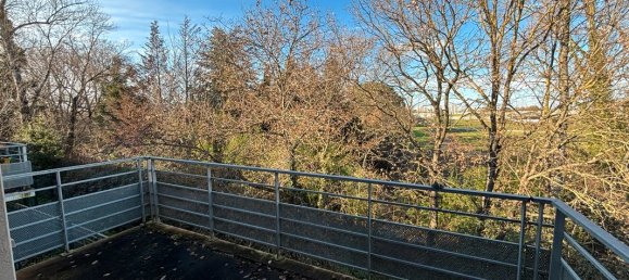 Квартира с 2 спальнями в Бланьяк, Франция № 192934 2