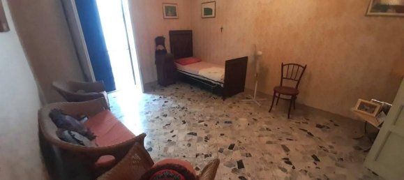 4 rooms Apartment in Carini, Italy No. 170846 4