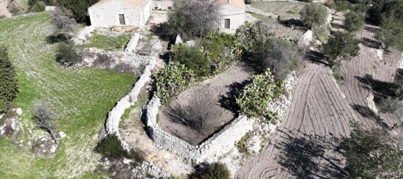 Дом с 7 комнатами в Модика, Италия № 238224 19