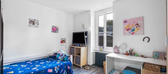 5 bedrooms House in Le Pont-de-Beauvoisin, France No. 273711 24