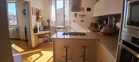 4 bedrooms Apartment in Livorno, Italy No. 345040 12