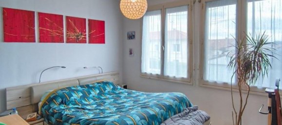 3 bedrooms House in Castelmoron-sur-Lot, France No. 100268 8