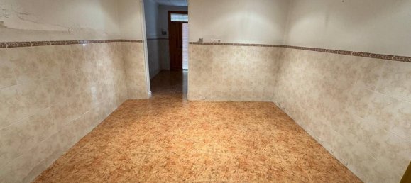 Apartamento de 3 dormitorios en El Realengo, Spain No. 19668 9