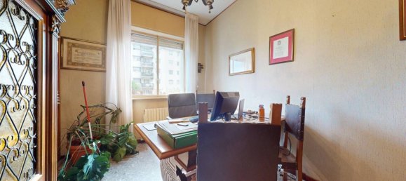 3 chambres Appartement à Bari, Italy No. 136310 10