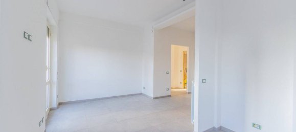2 Schlafzimmer Wohnung in Rome, Italy, Nr. 301214 18