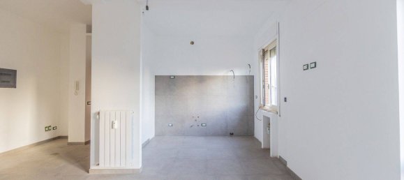 2 Schlafzimmer Wohnung in Rome, Italy, Nr. 301214 7