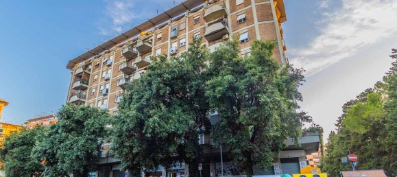 2 Schlafzimmer Wohnung in Rome, Italy, Nr. 301214 3