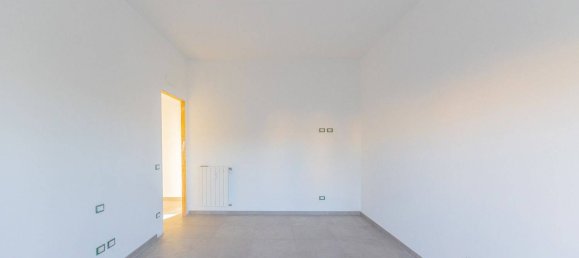 2 Schlafzimmer Wohnung in Rome, Italy, Nr. 301214 19