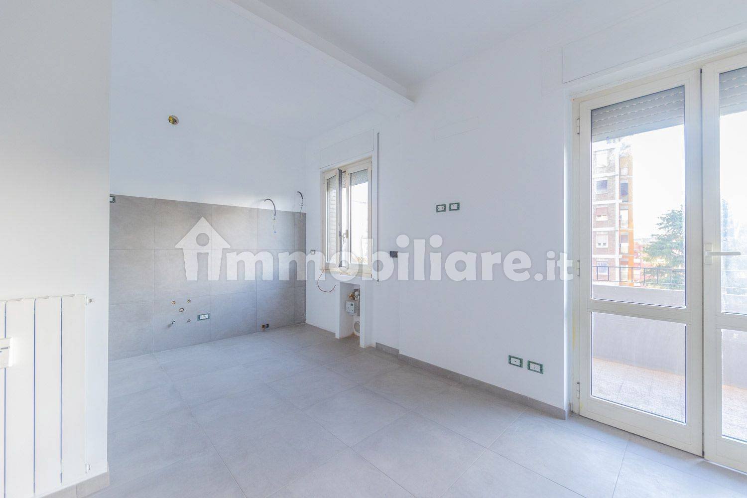2 Schlafzimmer Wohnung in Rome, Italy, Nr. 301214