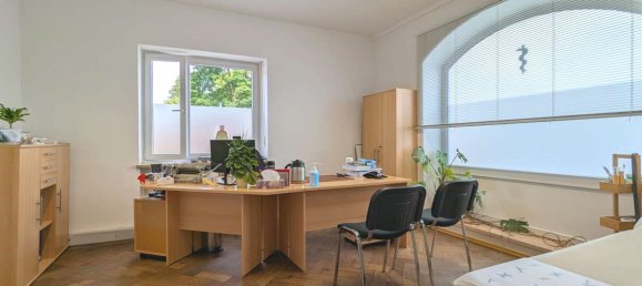 543m² Office in Weilheim-Schongau, Germany No. 319570 11
