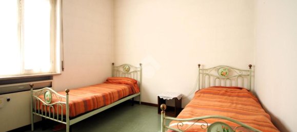 3-salle Appartement à Cesena, Italy No. 279556 15