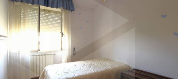 Apartamento de 5 divisões em Pontedera, Italy N.º 22776 24