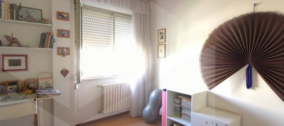 Apartamento de 5 divisões em Pontedera, Italy N.º 22776 20