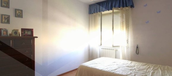 Apartamento de 5 divisões em Pontedera, Italy N.º 22776 23