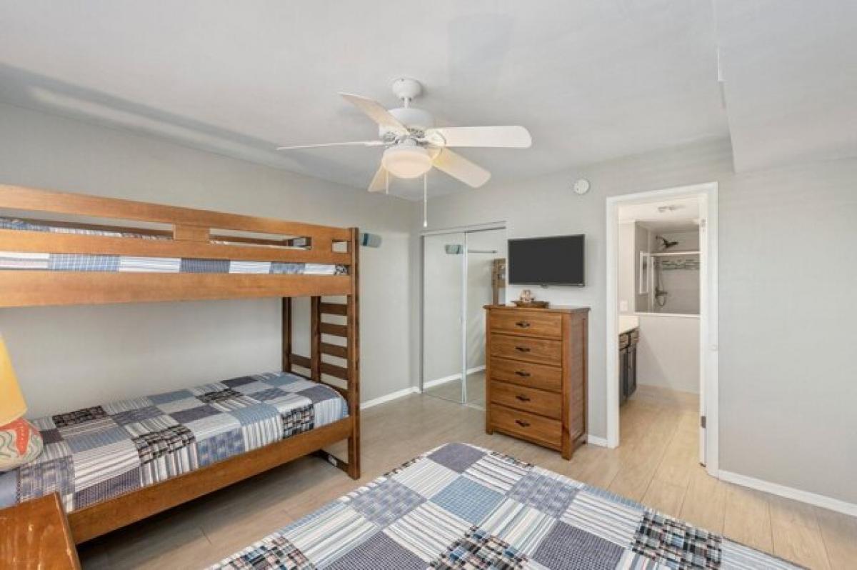 2 bedrooms House in Miramar Beach, USA No. 398470