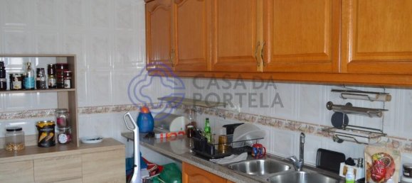 Квартира с 2 спальнями в Картейра, Португалия № 74303 18