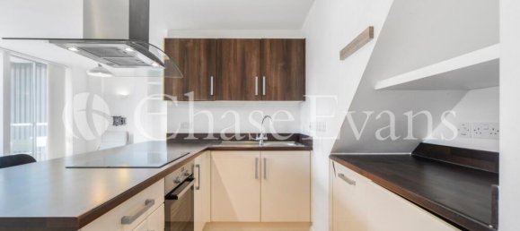 2 bedrooms Apartment in Poplar, United Kingdom No. 4197 7